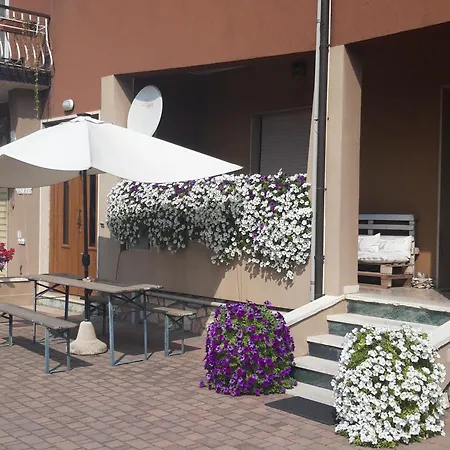Apartament Casa Ele *